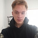 Роман, 20 лет