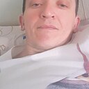 Денис, 33 года