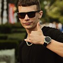 Dmitriy, 22 года