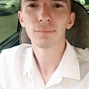 Михаил, 23 года
