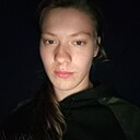 Вика, 18 лет