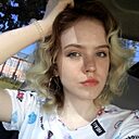 Оля, 21 год