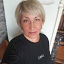 Lora, 52 года