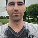 Денис, 32 года