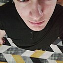 Денис, 23 года