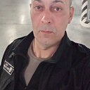 Адольф, 46 лет