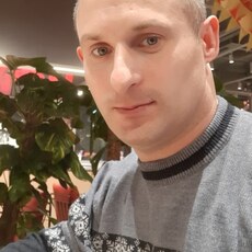 Фотография мужчины Лёша, 28 лет из г. Азов