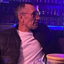 Олег, 48 лет