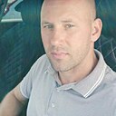 Михаил, 42 года