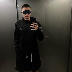 Фотография мужчины Михаил, 19 лет из г. Нижний Новгород
