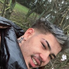 Фотография мужчины Tino, 20 лет из г. București