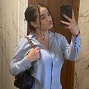 Аяулым, 19 лет