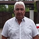 Михаил, 61 год