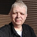 Ден, 52 года