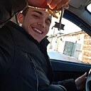 Макс, 24 года