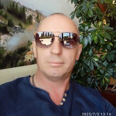 Фотография мужчины Артем, 45 лет из г. Симферополь