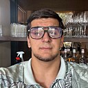 Азиз, 20 лет