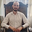 Володя Француз, 32 года