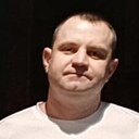 Лев, 35 лет