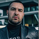 Yuri, 33 года
