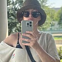 Она, 42 года