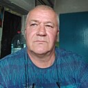 Maikl, 63 года