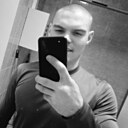 Антон, 23 года