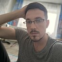 Незнакомец, 32 года