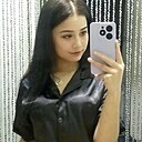 Шукрона, 20 лет