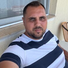 Фотография мужчины Mihai, 33 года из г. București