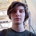 Толя, 19 лет