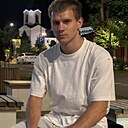 Максим, 24 года