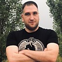Денис, 33 года