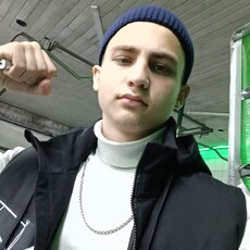 Фотография мужчины Стас, 18 лет из г. Омск