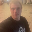 Максим, 22 года