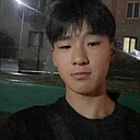 Юрий, 18 лет