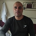 Али, 32 года