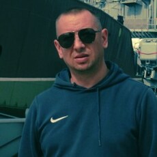 Yurii, 40 из г. Падерборн.