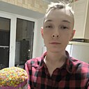 Олег, 23 года
