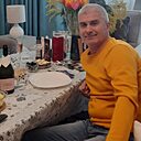 Юрий, 54 года
