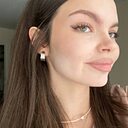 Карина, 18 лет