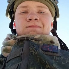 Фотография мужчины Данил, 19 лет из г. Амвросиевка