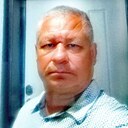 Анатолий, 52 года