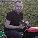 Денис, 33 года