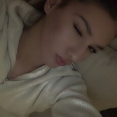 Фотография девушки Варя, 19 лет из г. Тюмень