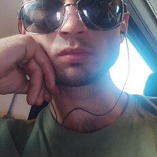 Фотография мужчины Александр, 26 лет из г. Усть-Каменогорск