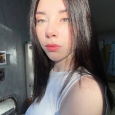 Фотография девушки Илсияр, 18 лет из г. Альметьевск