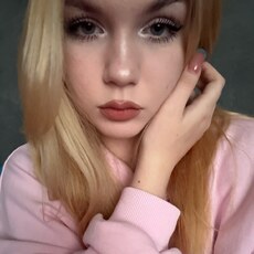 Фотография девушки Елизавета, 18 лет из г. Тюмень