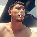 Денис, 24 года