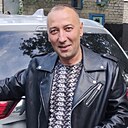 Рафаэль, 52 года